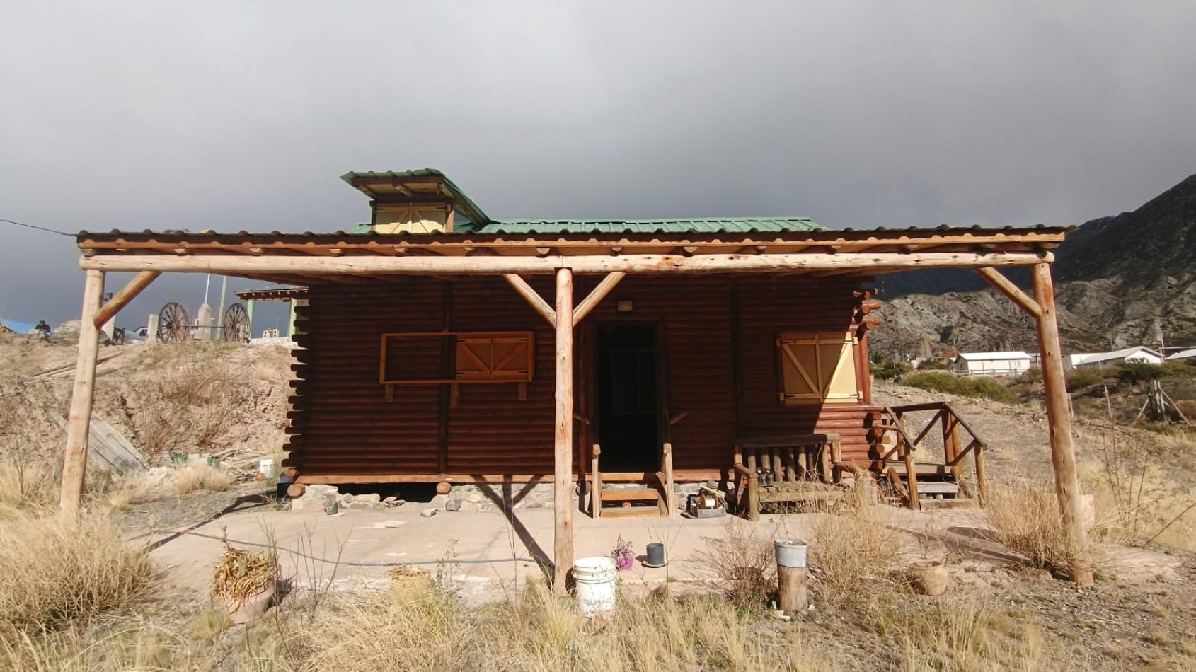 INMOESTATE VENDE COMPLEJO TURISTICO CON CASONA Y CABAÑA EN POTRERILLOS, MENDOZA