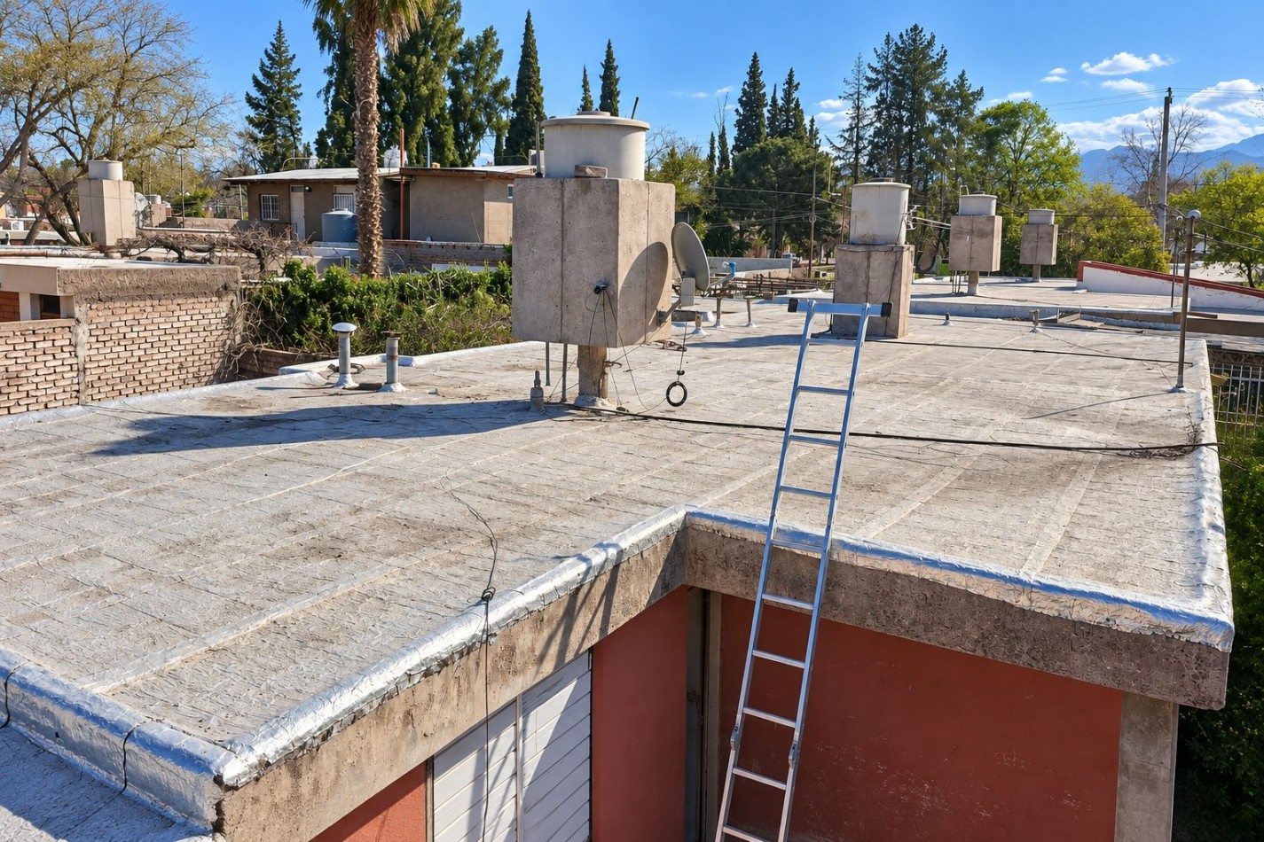 INMOESTATE VENDE CASA A REFACCIONAR EN CARRODILLA, LUJAN DE CUYO, MENDOZA