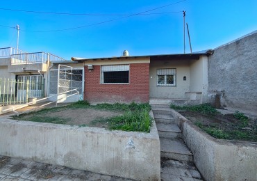 VENTA DE CASA CON 3 DORMITORIOS EN BARRIO SANTA ANA, GUAYMALLEN